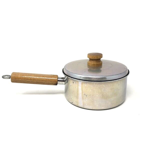 Mirro 2 Qt & 1 Qt Sauce Pan Vintage USA Non-Stick Aluminum Wooden Handle w/ Lids - Picture 2 of 16